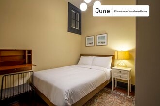 Building Photo - Room in Shared 4 bed/1 bath home in Hell's Kitchen