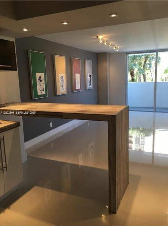 Foto del edificio - 200 SE 15th Rd