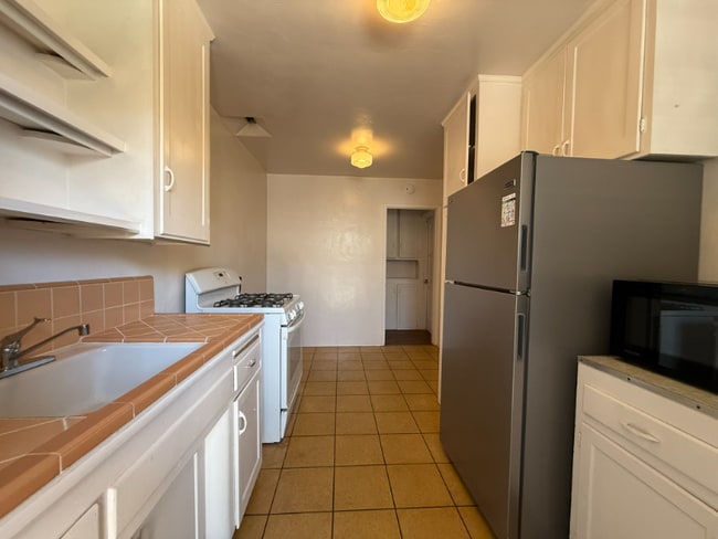 Building Photo - 4637 Soria Dr