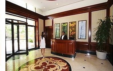 Foto del edificio - 333 E 102nd St