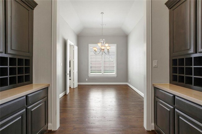 Foto del edificio - 4571 Acacia Pkwy