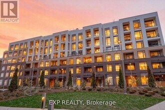 Building Photo - 8 Beverley Glen Blvd