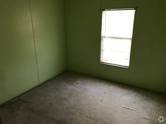 Building Photo - 103 zelkova Road