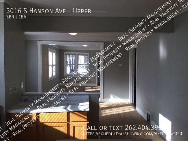 Foto del edificio - Updated 3 Bedroom/1 Bathroom Upper