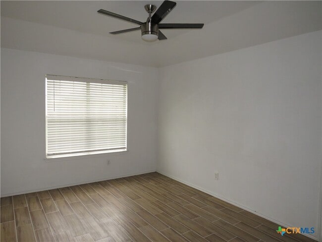 Building Photo - 4608 Bowles Dr