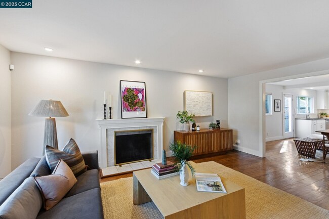 Foto del edificio - 4239 Gregory St