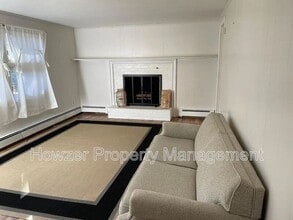 Building Photo - 20 Ellis Dr