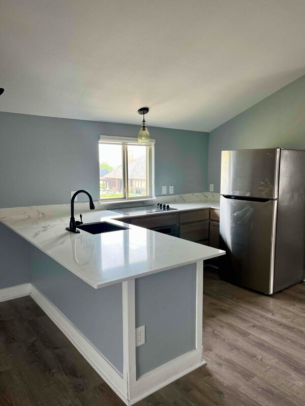 Foto del edificio - 1640 Winding Creek Ln