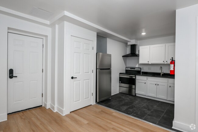 Building Photo - 1384 W 83rd St
