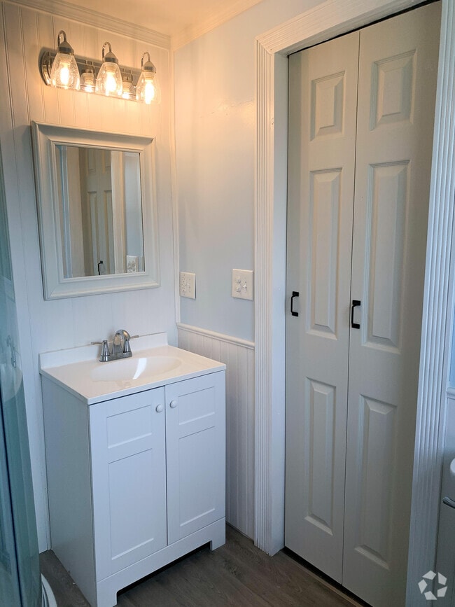 Find Apartments for Rent in Greenbrier, WV