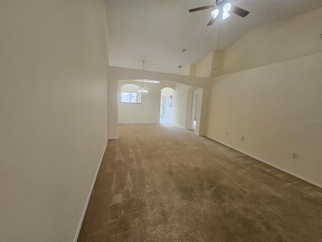 Building Photo - 13415 Fairway Glen Dr