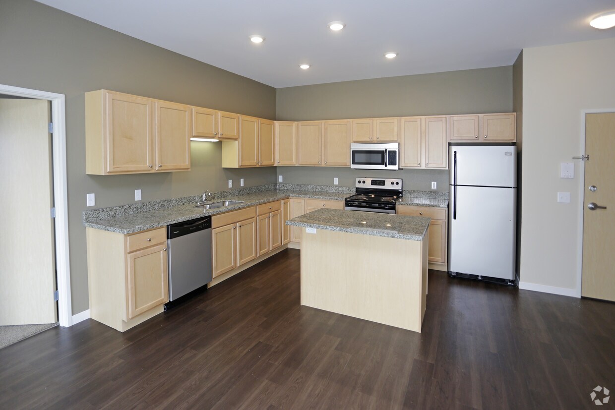 Lakewood Estates Apartments Mandan, ND