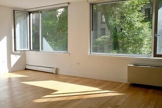 Building Photo - 154 Attorney St