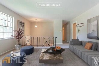 Building Photo - 5545 Sturbridge Way