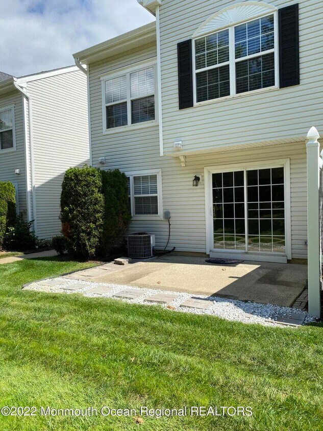 48 Winged Foot Ct, Howell Township, NJ 07731 Condo for Rent in Howell