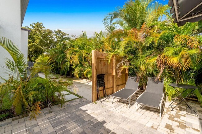 Foto del edificio - 1520 SW 11th Terrace