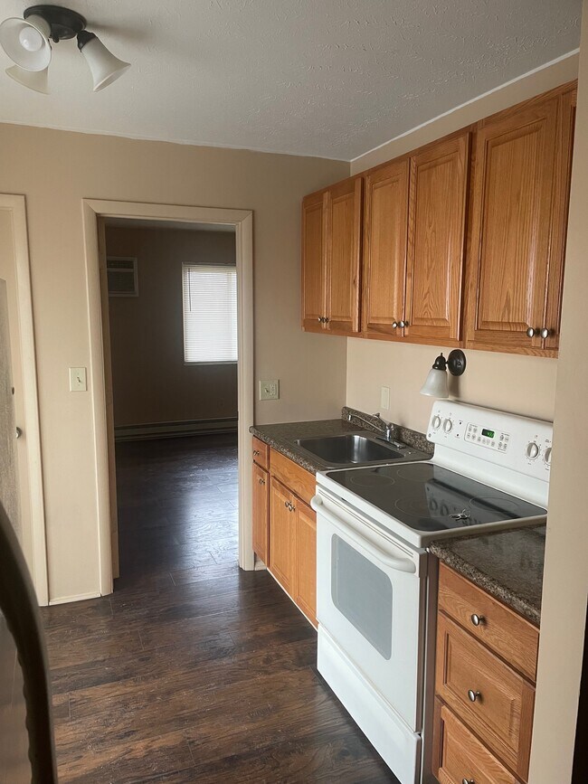 Foto del edificio - 241 Perkins St