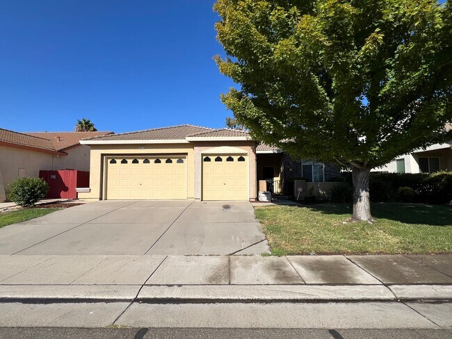 Building Photo - 2 Bedroom Home in Elk Grove Near Morse Park