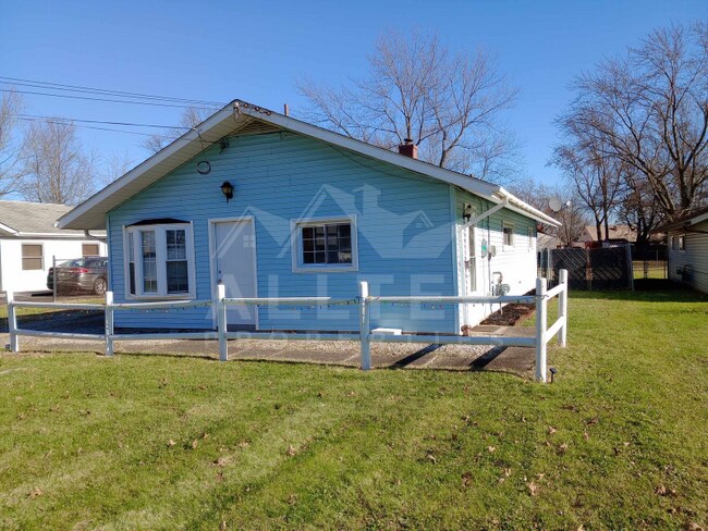 Foto del edificio - 489 Southward Dr