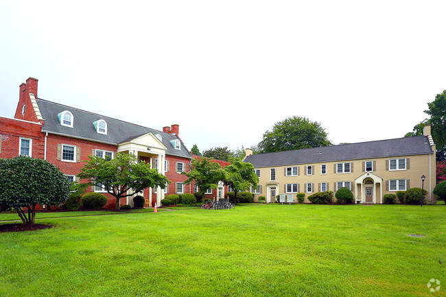 Foto del edificio - Larchmont Apartments