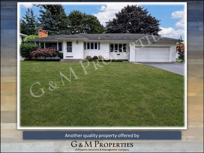Foto del edificio - Rarely Available 3-Bedroom Home Rental - West Irondequoit Schools!