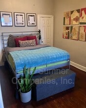 Building Photo - 2106 St Paul St