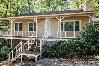 Building Photo - 103 Westland Ct