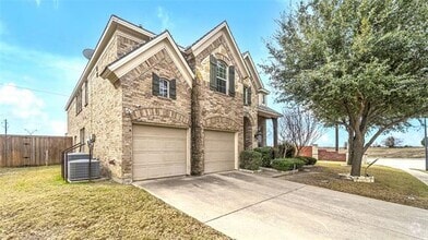Building Photo - 2635 Cotillion Dr