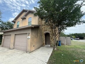 Building Photo - 1012 Brown Rock Dr