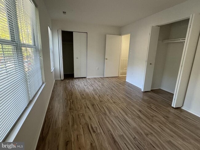 Building Photo - 13859 Grey Colt Dr