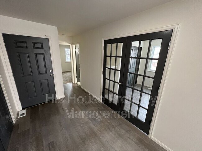 Foto del edificio - 3950 W 12th St