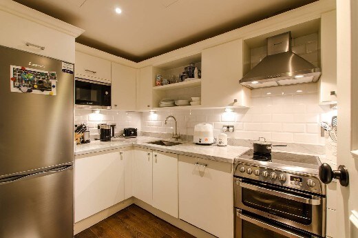 Building Photo - Furnished Apartment Near UC DAVIS