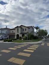Building Photo - 2301 Warm Springs Dr