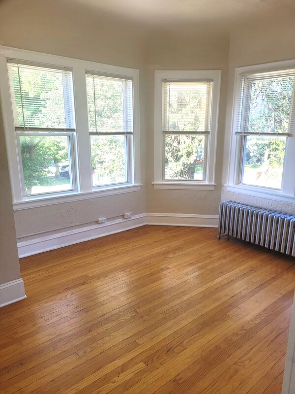 Foto del edificio - 6542 W Dickens Ave