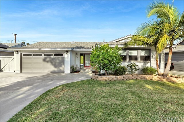 Building Photo - 2108 Kallin Ave