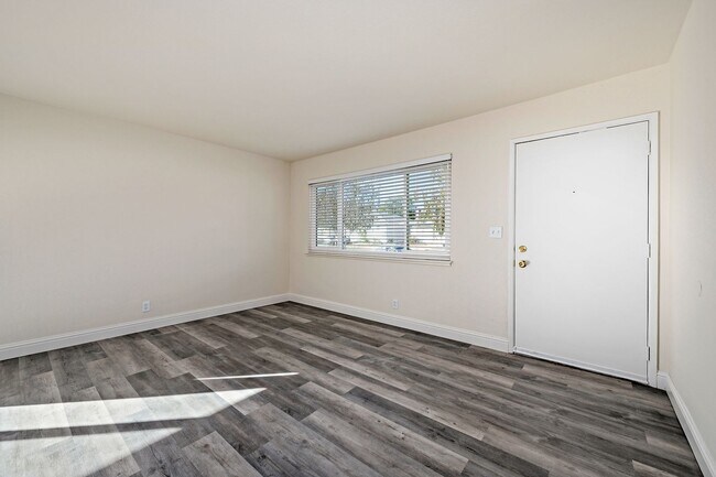 Foto del edificio - 1257-1259 White Drive