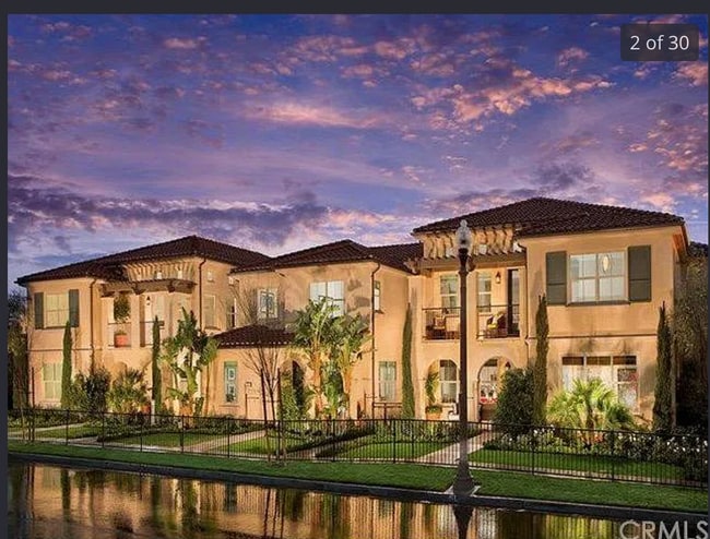 Photo - 90 Rose Arch Apartment