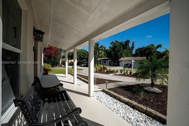 Building Photo - 6941 Boston Dr