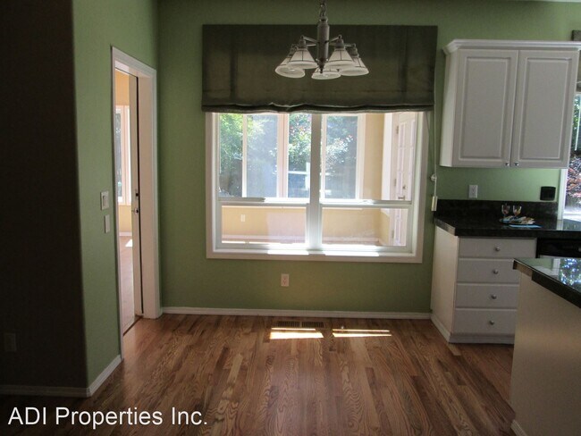 Building Photo - 4 br, 3 bath House - 12540 NW Brimpton Ct.