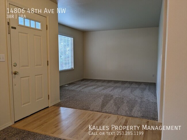 Building Photo - **$500 Move in Special**Beautiful 3 Bed 2....