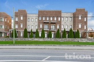 Building Photo - 6813 Charlotte Pike