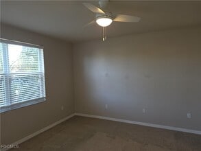 Building Photo - 9601 Spanish Moss Way