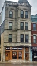 Building Photo - 403 W North Ave