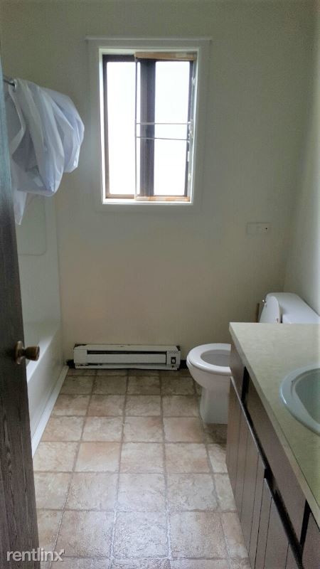 Foto del edificio - 2328 W Foothills Dr