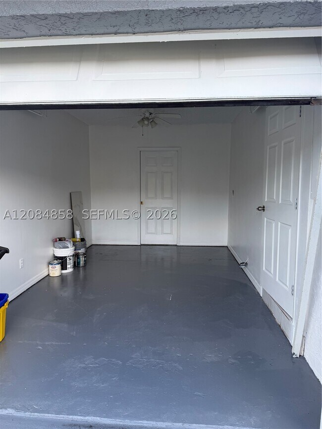 Foto del edificio - 5705 Stonington Way
