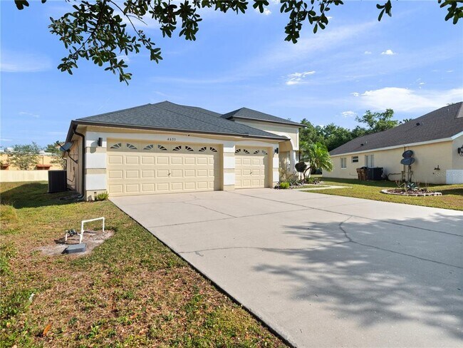 Foto del edificio - 4633 Huron Bay Cir