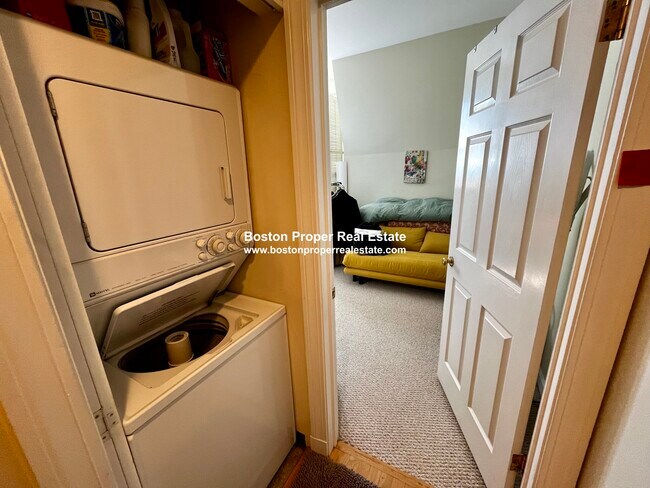 Foto del edificio - 416 Marlborough St