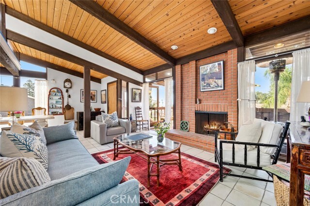 Foto del edificio - 367 Magnolia Dr