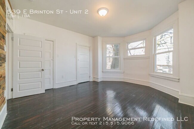 Building Photo - 539 Brinton St
