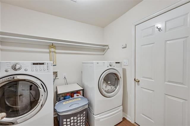 Foto del edificio - 5701 Christy Ln